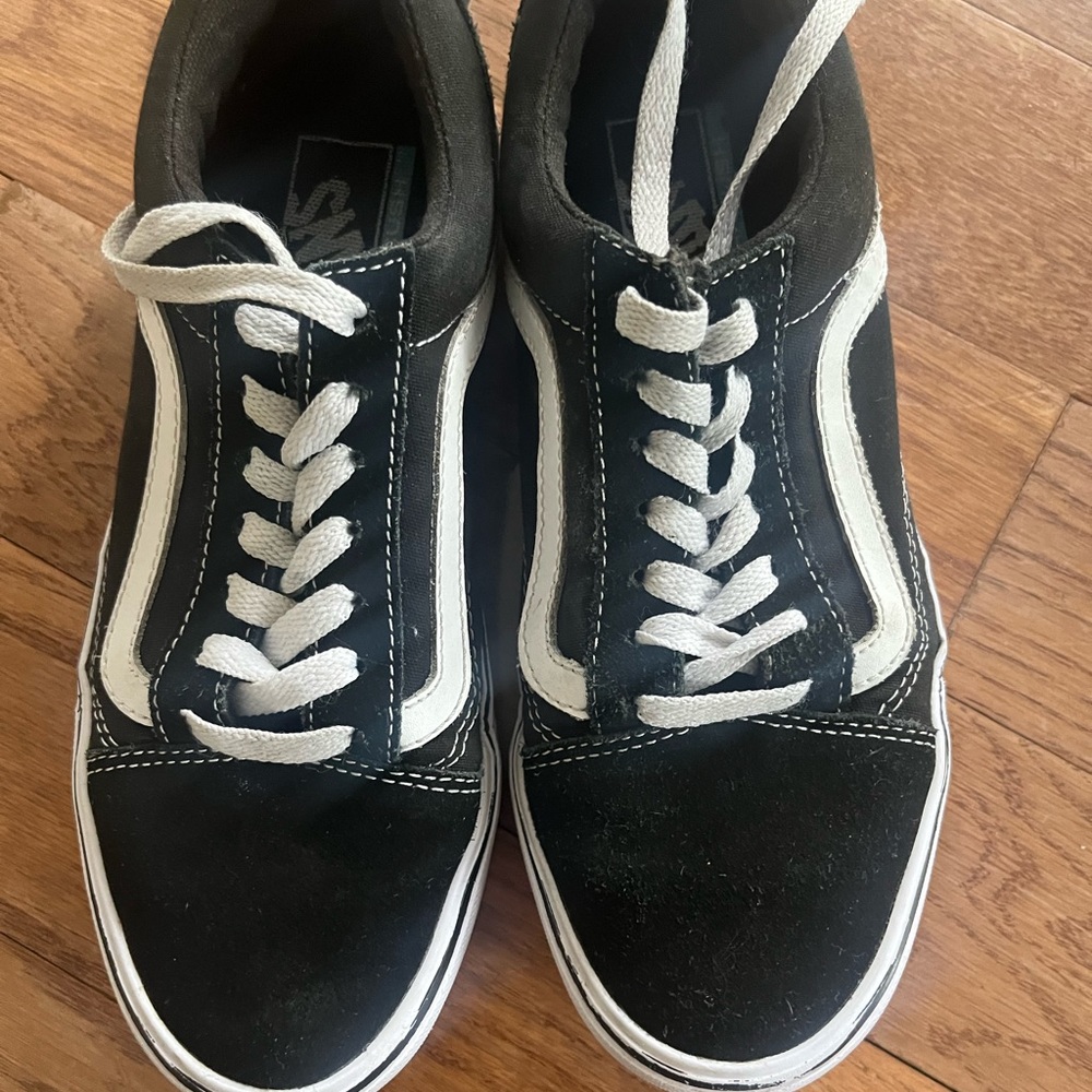 Van’s Ward Sneaker